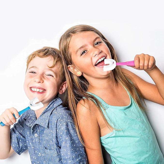 Kids U-Shaped Silicone Toothbrush for 2-9 Years Kids | فرشاة أسنان سيليكون على شكل U للأطفال من عمر 2 إلى 9 سنوات